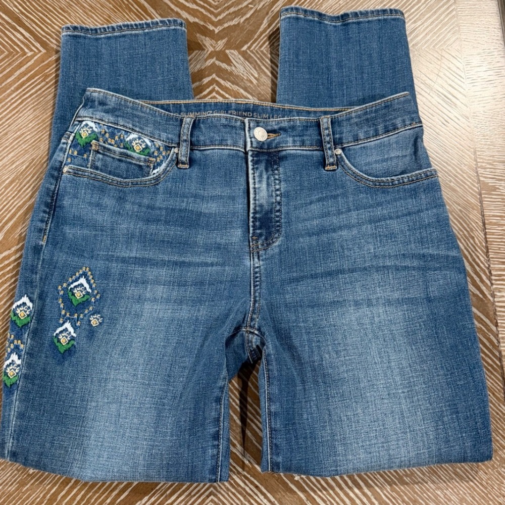 Chicos So Slimming Girlfriend Slim Leg Ankle Jeans Embroidered Blue Size 0 4R